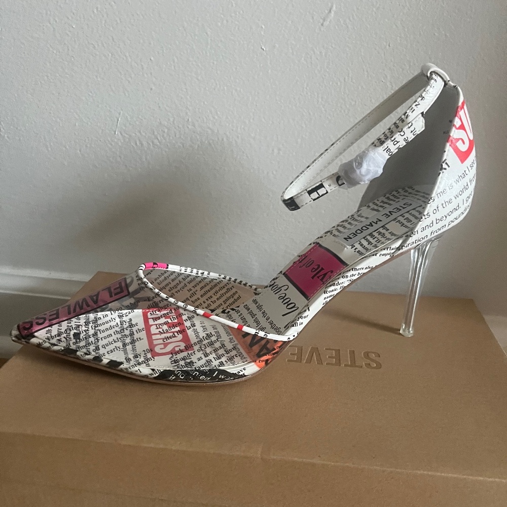 Steve Madden Moxxi Clear Blk/Whte Pointed Toe Pump